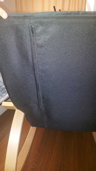 Fotoliu balansoar lemn prevazut cu husa textila, defect minor