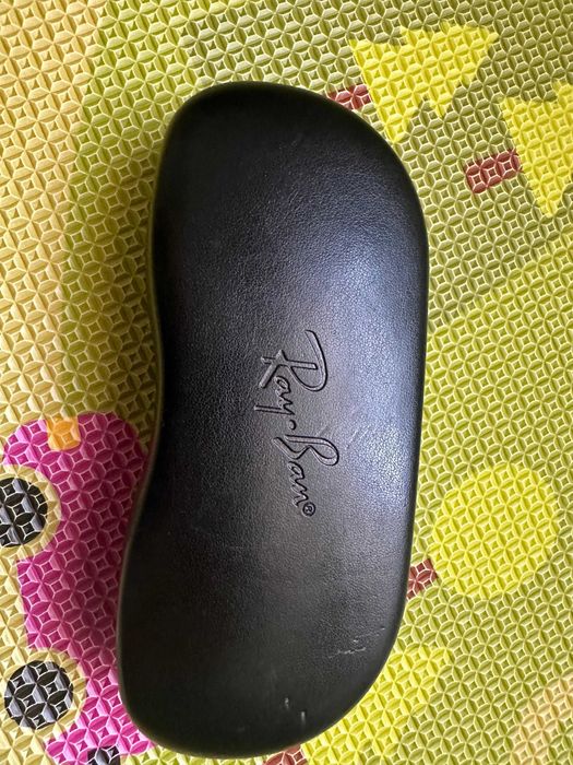 Carcasa pentru ochelari Ray Ban (nr. 2)