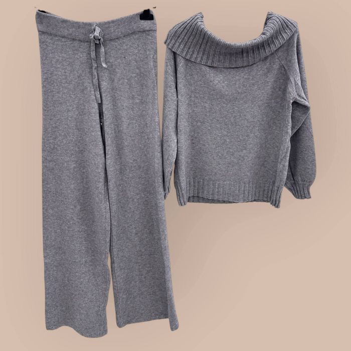 Compleu tricot sezon nou Italia.