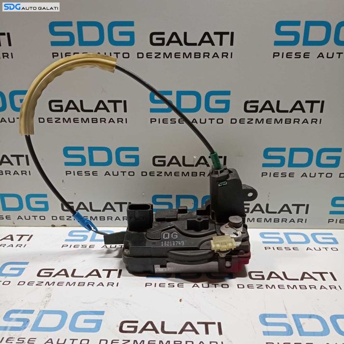 Broasca Incuietoare pentru Usa Portiera Dreapta Fata Opel Zafira B 2005 - 2014 Cod 13210749 13128112 [B1435]