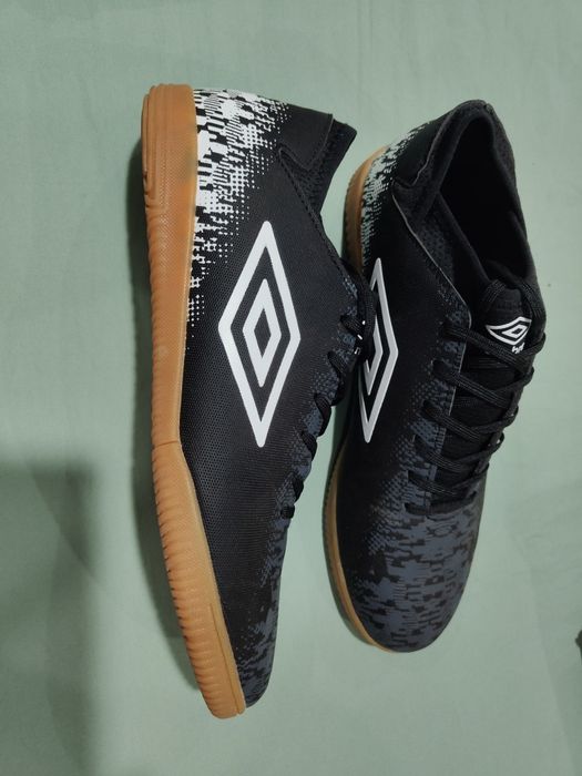 Нови мъжки маратонки Umbro