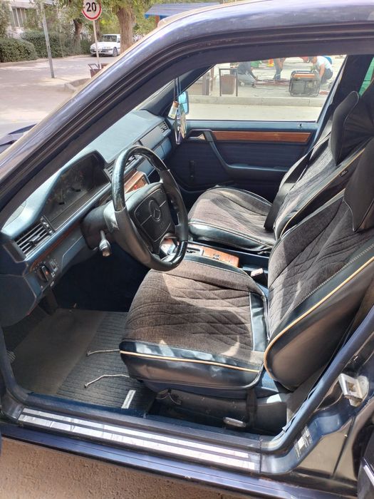 Продам мерседес 124