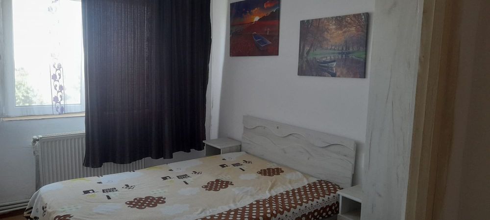 Apartament 2. Camere. Spatios.