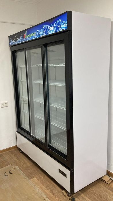 Холодильник купейный