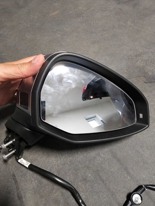 Oglinda Audi A5/S5/RS5 A4/S4/RS4 B9