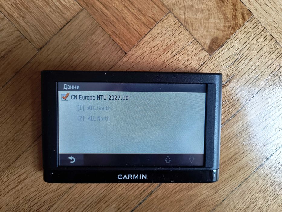 навигация Garmin Nuvi 52 LM Гармин екран 5 инча карти Европа и България