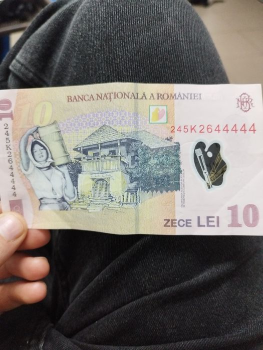 Bancnota de 10 lei cu 5 de 4