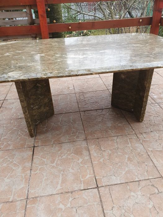 Măsuță cafea din granit