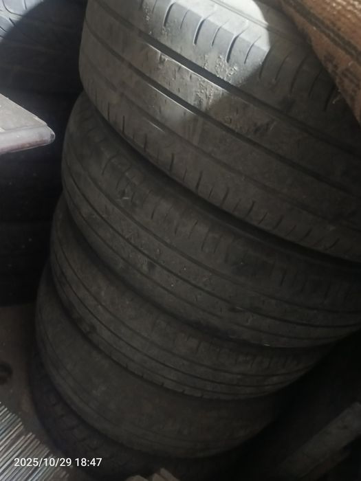 Продам резину с дисками на газель