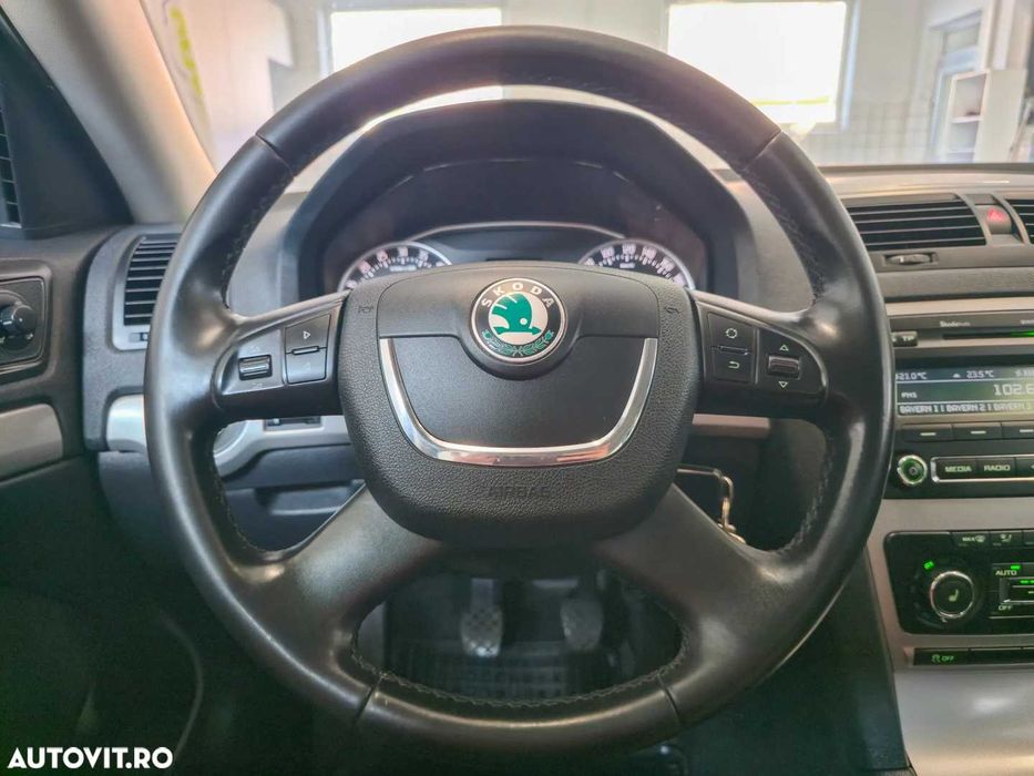 OCTAVIA 2,0 TDI . 4X4 . Rate fixe . Garantie 12 . Buy back .Test drive