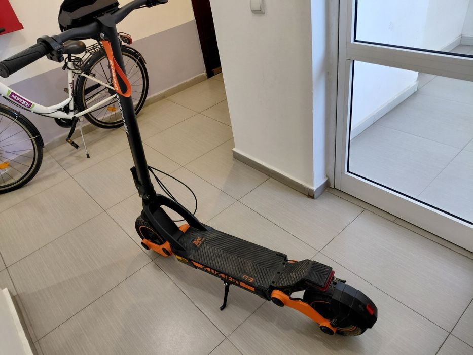 Електрическа тротинетка Kugoo  Kirin G3 гаранционна, използвана 3 месеца