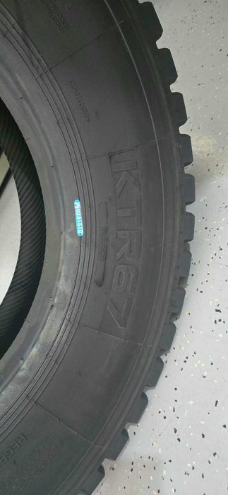 Шины грузовые 295/80-22,5 ведущие. Китай.
