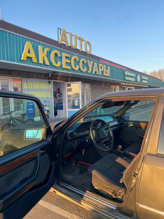 Продам е200 w124 2plita  находу