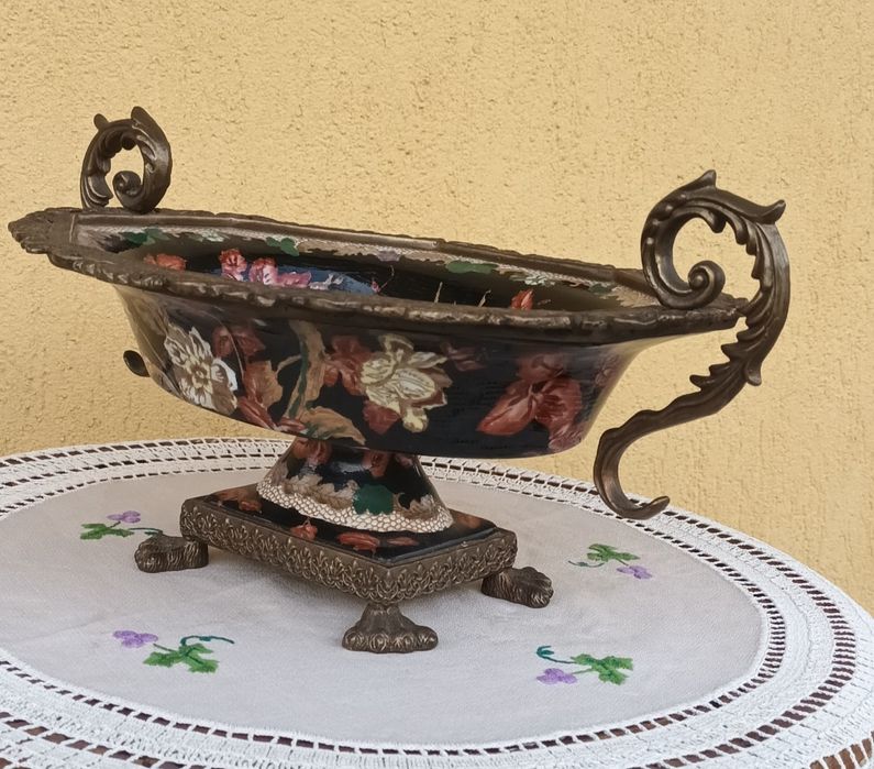 Fructiera din Porțelan Craquelle și Bronz