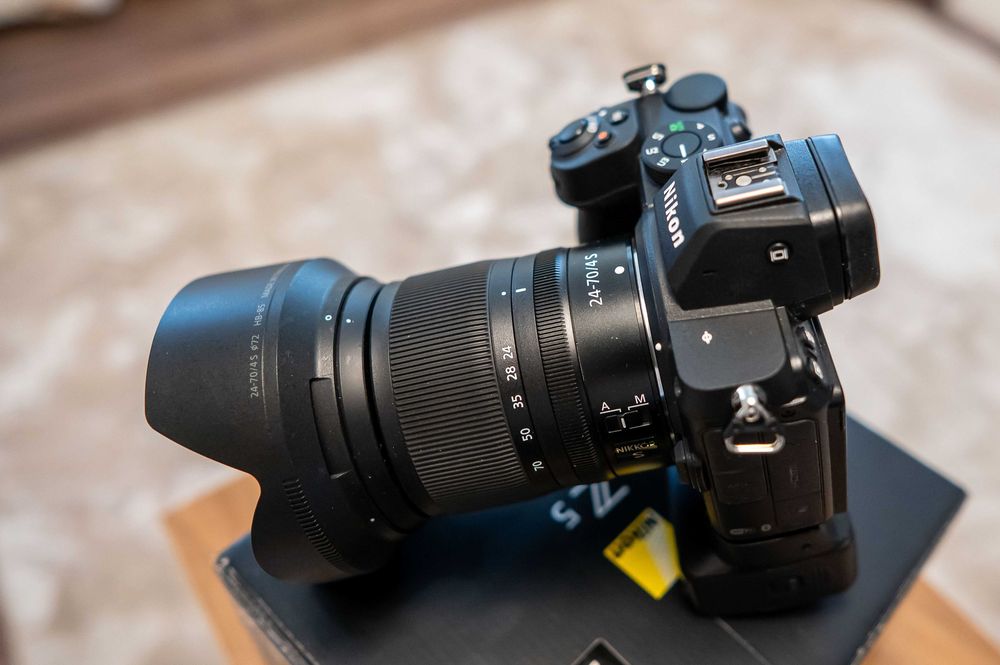 NIKON Z5 NOU,conditie excelenta