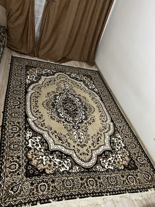 Туль штор  килем срочно продам