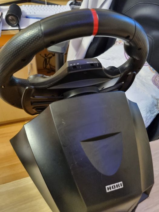 Vand volan cu pedale  hori apex racing