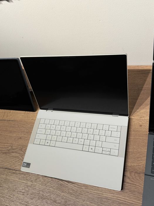 Laptop Dell XPS 14 Premium DA14250 14.5" 2K 120Hz Intel Ultra 7 255H 32GB Ram Nvidia RTX 4050 1TB Sigilat 3Ani Garantie Vanzator-Autorizat AlienStore
