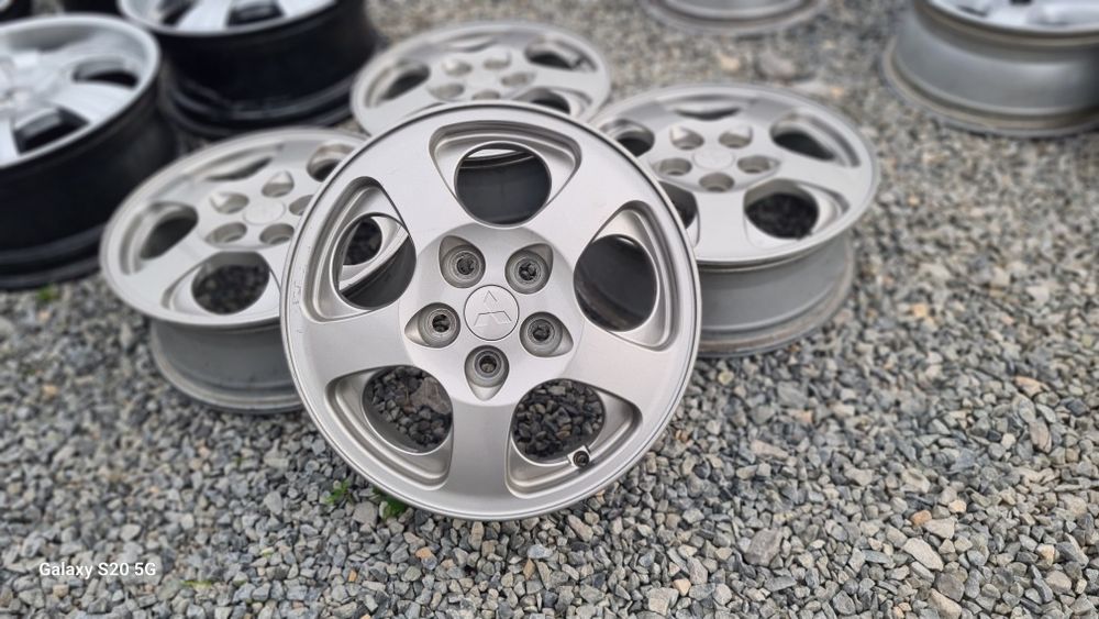 Оригинални джанти Митсубиши Пинин 5/114.3 Mitsubishi Pinin 5x114.3
