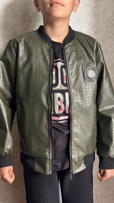 Кожанка новая