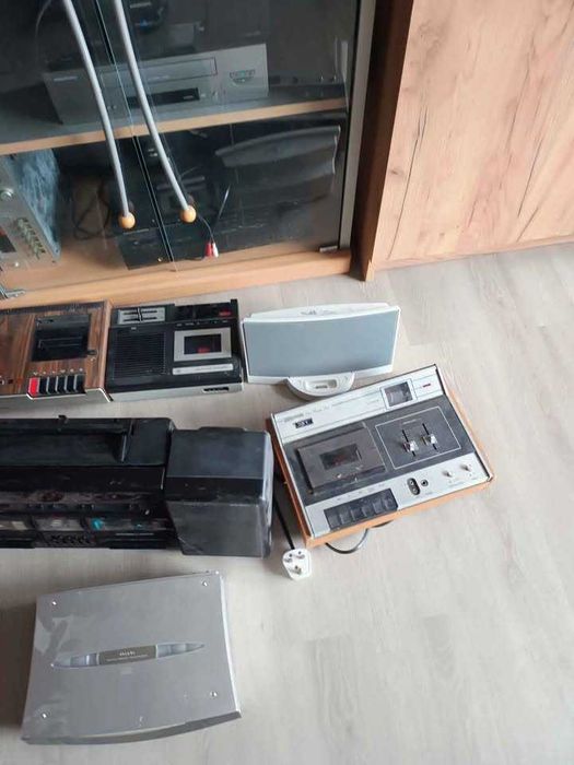 Vând radiocasetofoane Sony,Sharp,Jvc,Watson,Golf Star,Blaupunkt etc