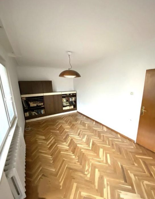 Дава се под наем Тристаен апартамент в София, Красно село - 82 кв.м за 650 € - Снимка #4