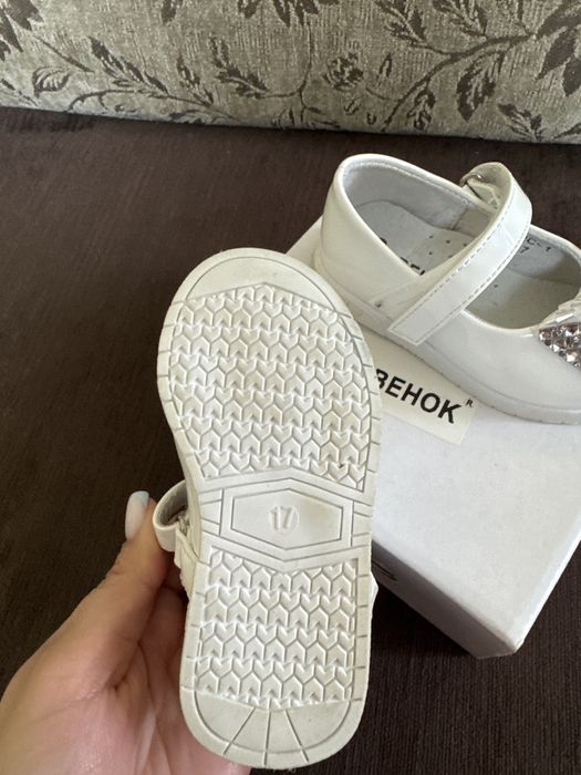 Туфли для девочки