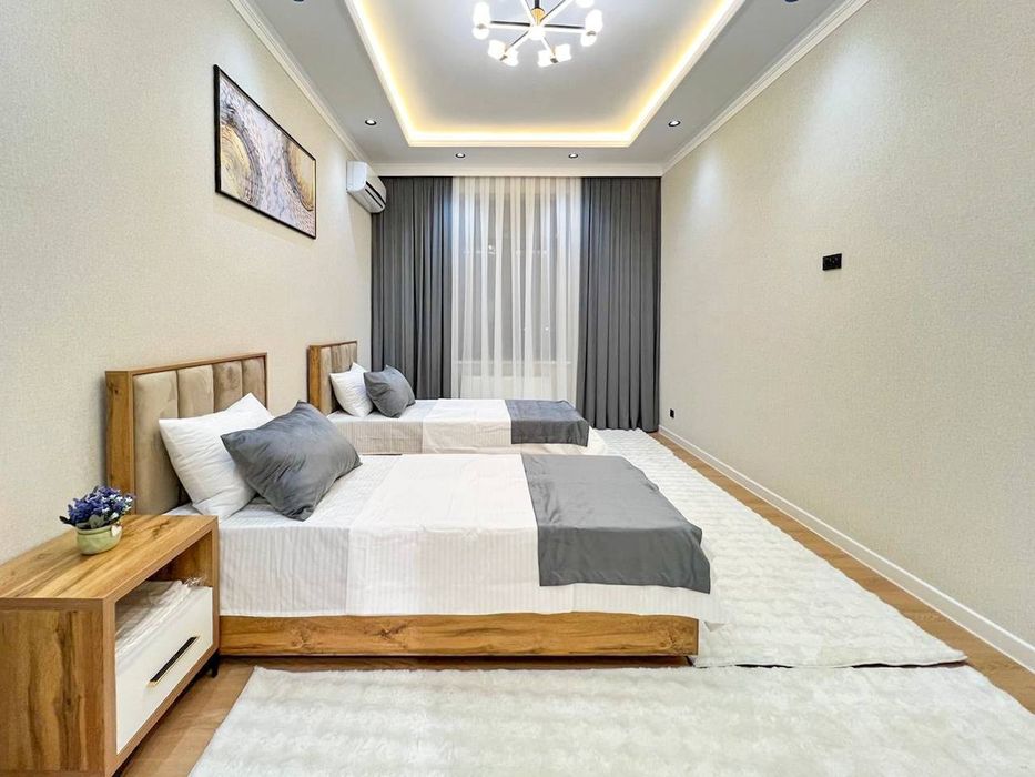 Продам квартиру на Циалковском 3/5/9 80м2