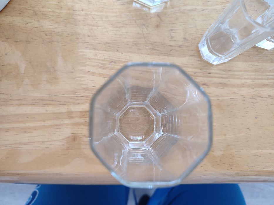 Продам чайный сервиз и ар .посуду