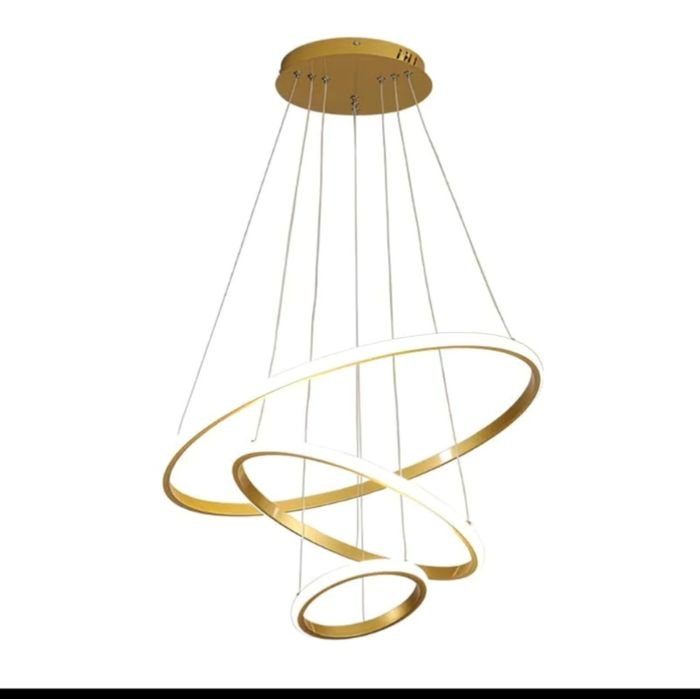 Продам люстру. Новая