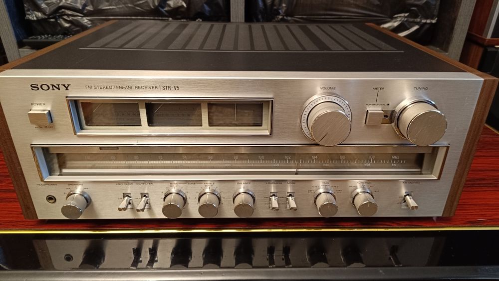 Стерео рессивер Sony STR-V5