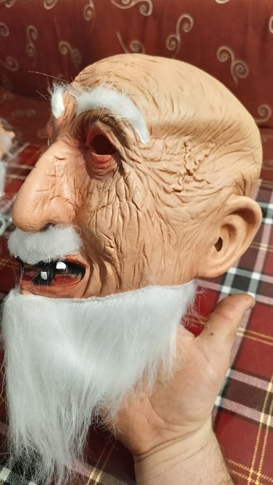 Гумени маски за карнавал