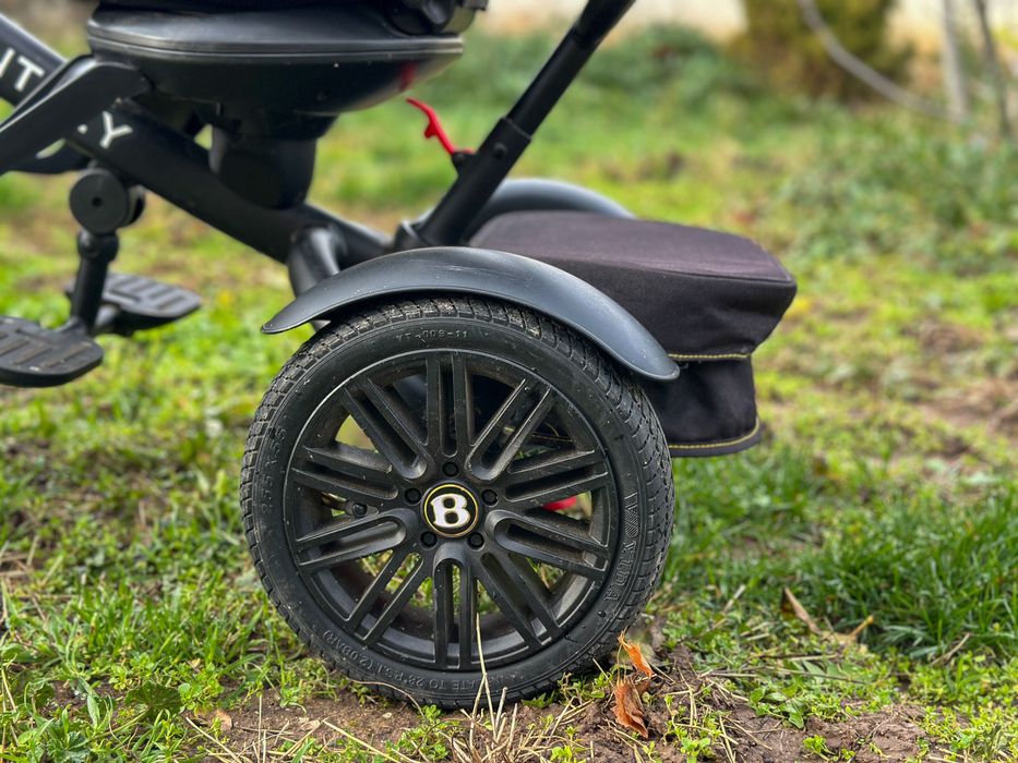 Триколка BENTLEY