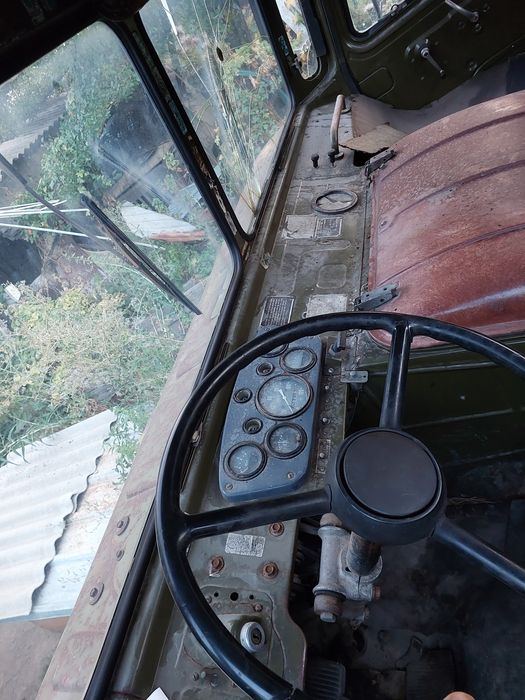 ГАЗ 66 бортовой продам срочно