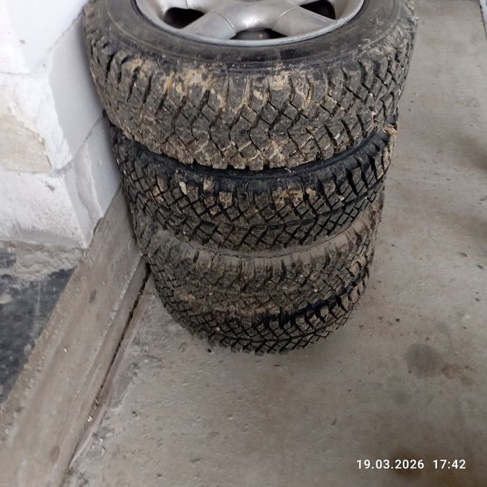 Vand cauciucuri off rod