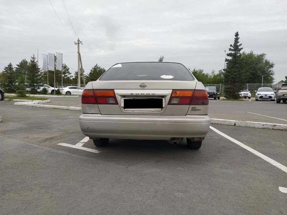 Nissan sanny, 1996года