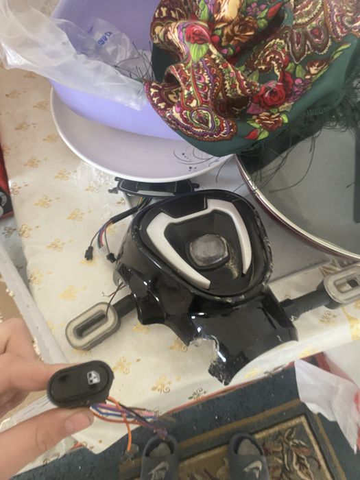 Скутер запчасти акум