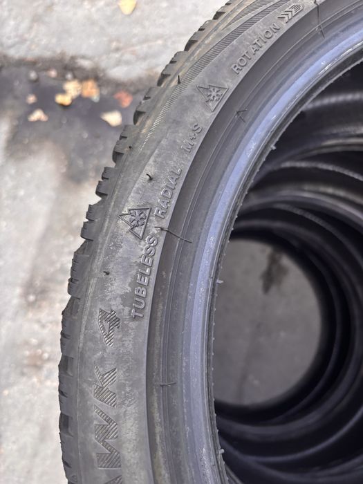 225/40/18 Firestone 4 бр