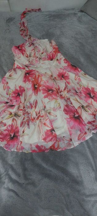 ОФИЦИАЛНА РОКЛЯ-размер Л / и Гащиризон  20 лв. - 40 размер