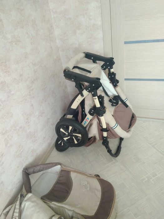 Коляска детская AGAT VERDI