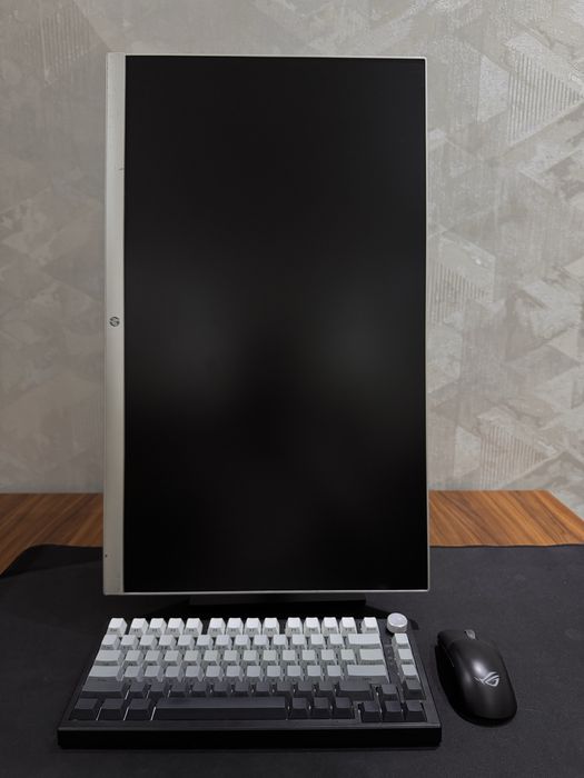 Продаю HP 27mq монитор 2К для дизайна и кино