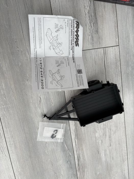 Remorca Traxxas 1:18 noua