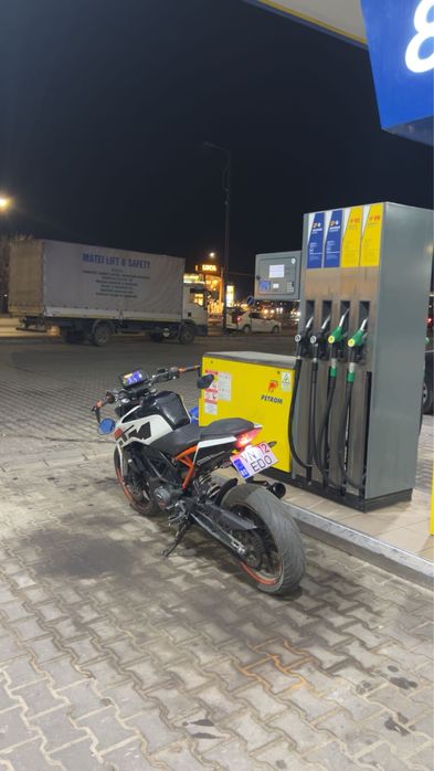 Ktm duke 125 2019 Abs