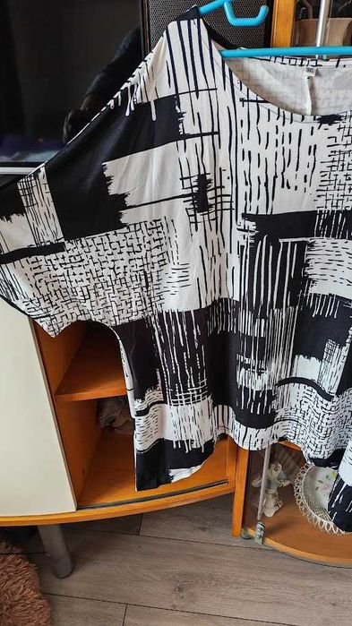 3 bluze,tunici xxxl 100 lei toate