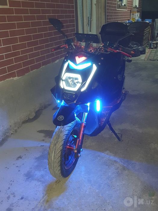 Avtomat sport rejimli sukuter sotiladi
