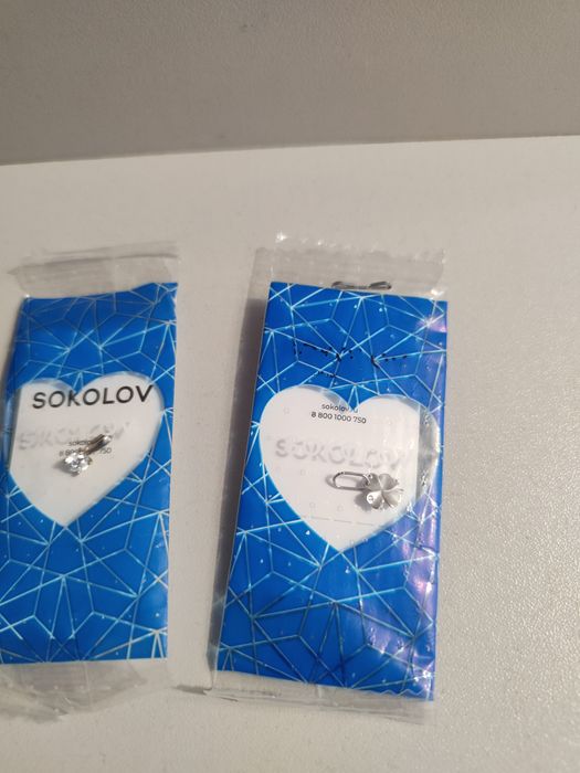 Продам новые серебряные подвески