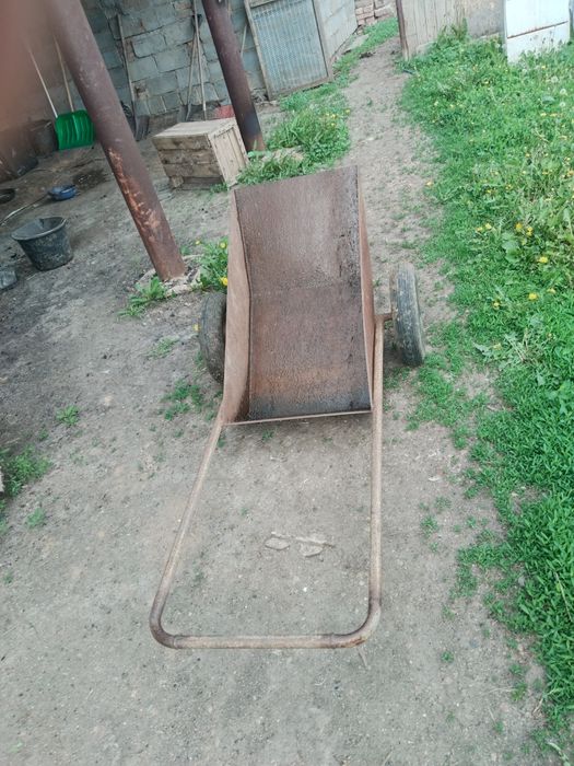 Продам тележку хозяйственную