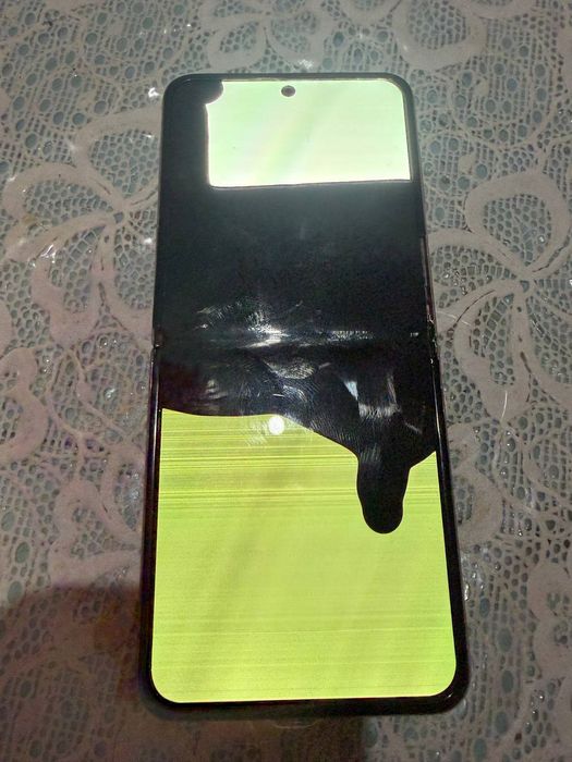 Samsung zpley 4 sotiladi