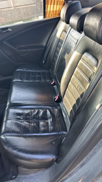 Dezmembrez Passat B6 Automat