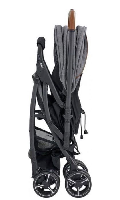 Продам коляску срочно